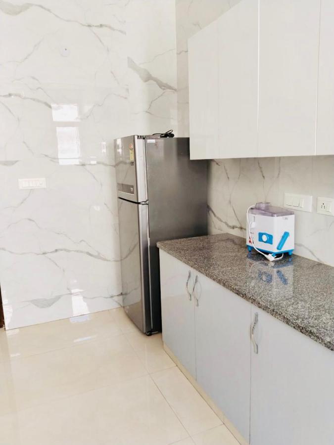 Fortune Home Service Apartment 2Bhk,E28 Saket 2A นิวเดลี ภายนอก รูปภาพ